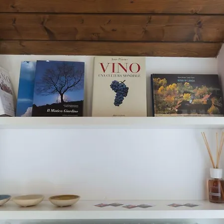아파트 Centro Alba Con Vista Sulle Vigne *